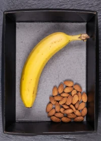 Banana with Almonds