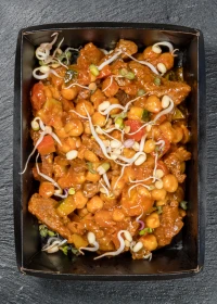 Eastern-style braised beef with chickpeas