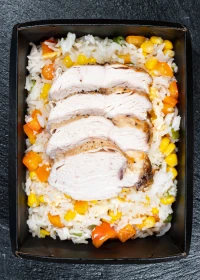 japanese-style rice with chicken and vegetables