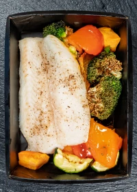 tilapia with lemon and mixed vegetables