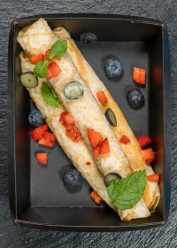 pancake with berries